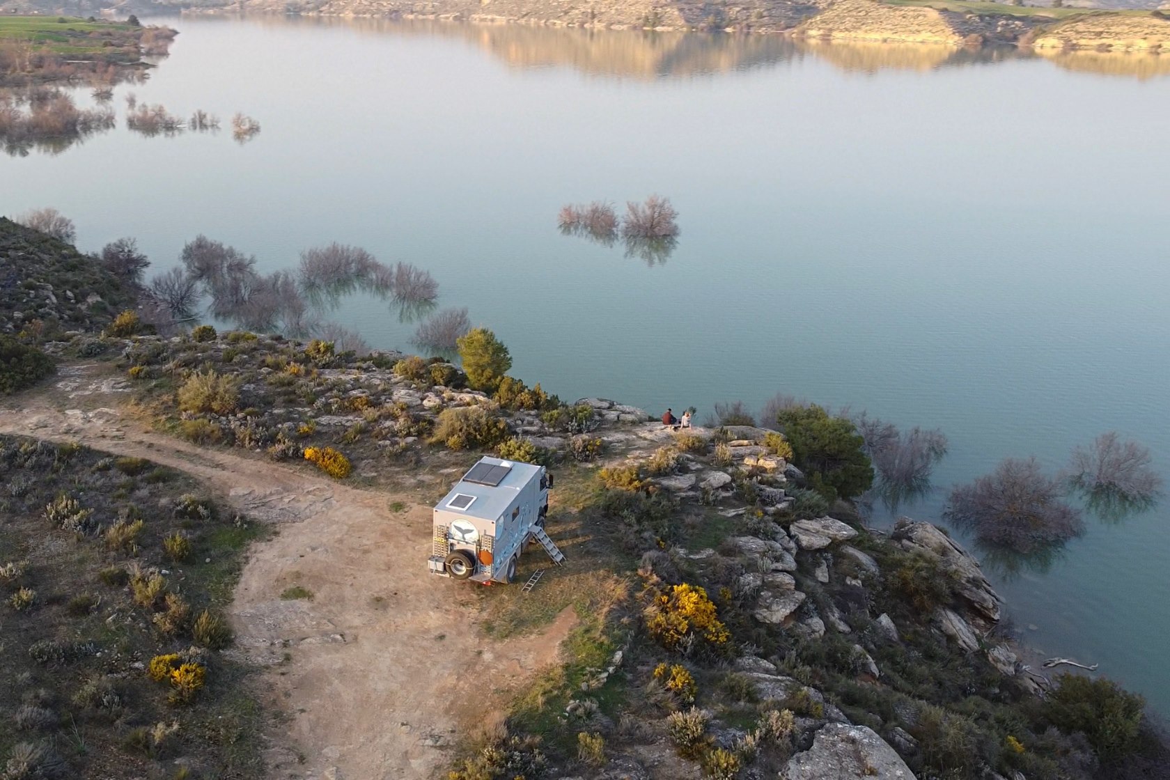 Rio Ebro Camping Wildcamping Freistehplätze Spanien